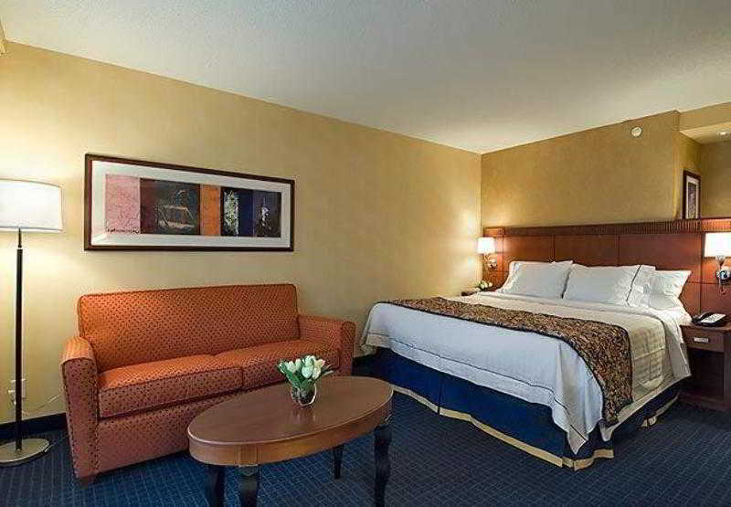 Courtyard Hartford Farmington Hotel Eksteriør billede